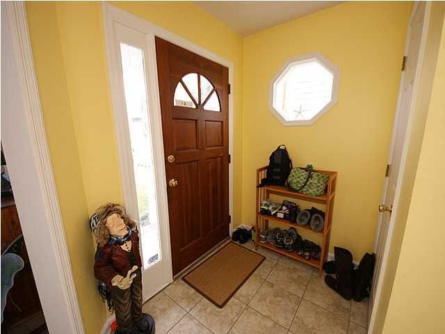 17 Solomon Ct, Charleston, SC 29414