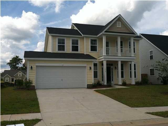 219 Donatella Dr, Goose Creek, SC 29445