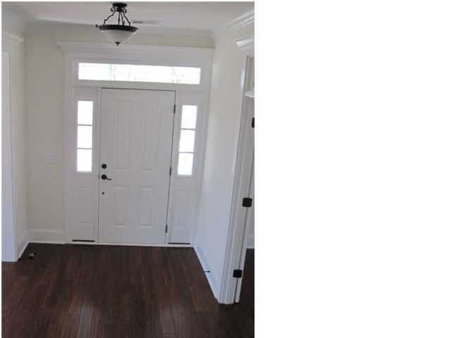 202 Amaryllis Ave, Summerville, SC 29483