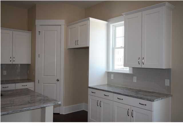 402 Eliston St, Summerville, SC 29483
