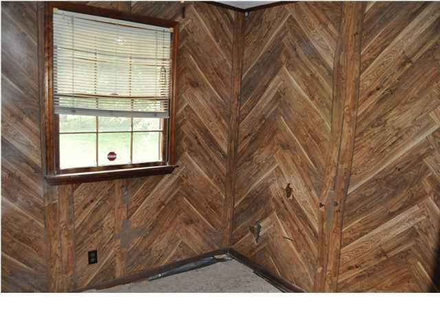 2356 Elder Ave, North Charleston, SC 29406
