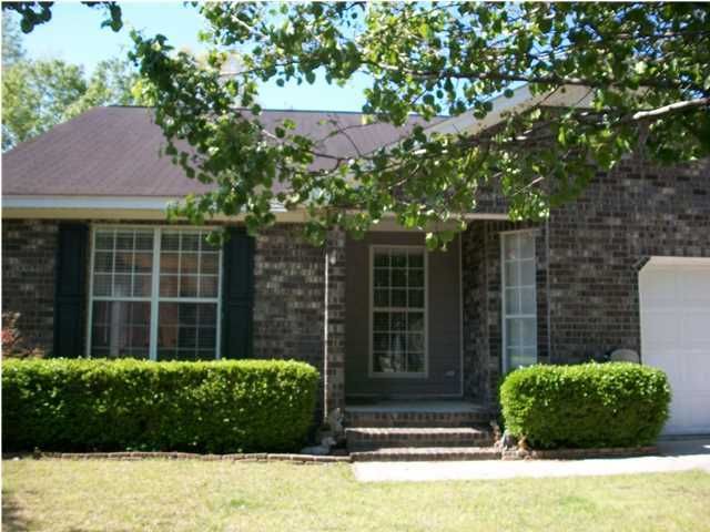 1007 Limerick Dr, Moncks Corner, SC 29461