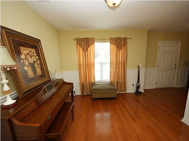 128 Moon Shadow Ln, Summerville, SC 29485