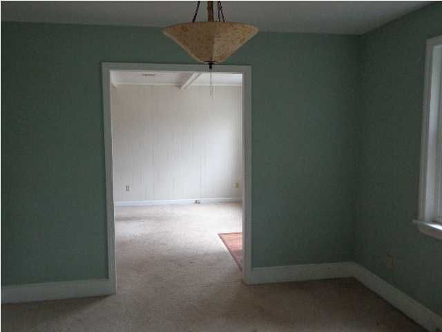 1130 Berkeley St, Hanahan, SC 29410