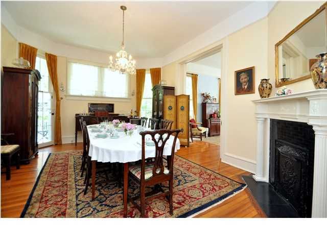 8 Church St, Charleston, SC 29401