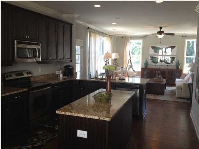 301 Sanctuary Park Dr, Summerville, SC 29483