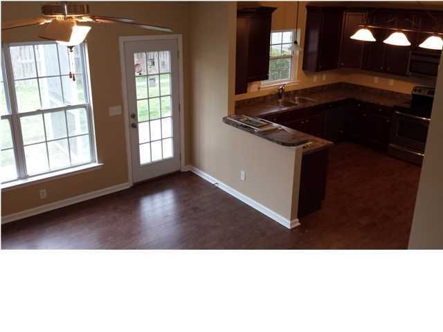 102 Brick Greens Rd, Goose Creek, SC 29445