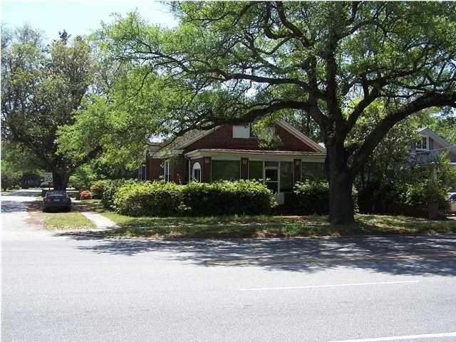 6 Fenwick Dr, Charleston, SC 29407