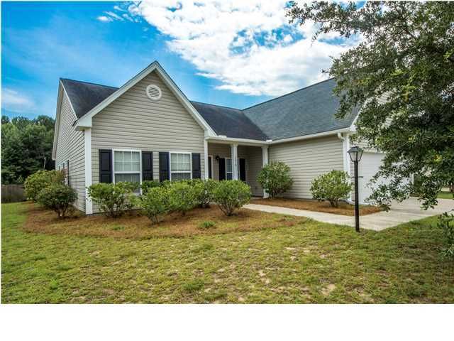 2819 Summertrees Blvd, Johns Island, SC 29455