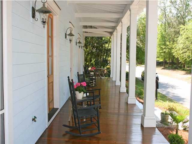 66 Hopetown Rd, Mount Pleasant, SC 29464