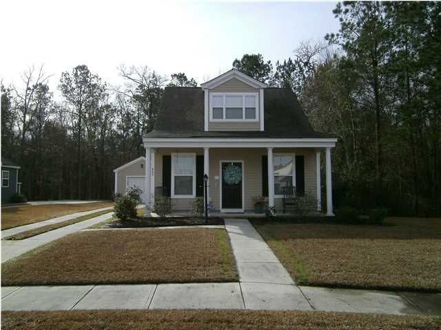 427 Farrow Ct, Moncks Corner, SC 29461