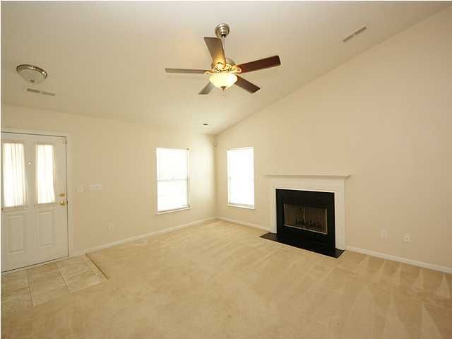 113 Pine Hall Dr, Goose Creek, SC 29445