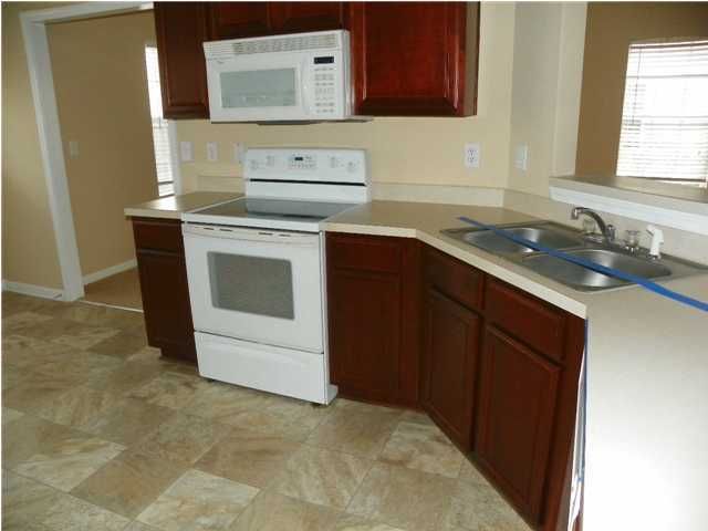 227 Dunning Rd, Summerville, SC 29483
