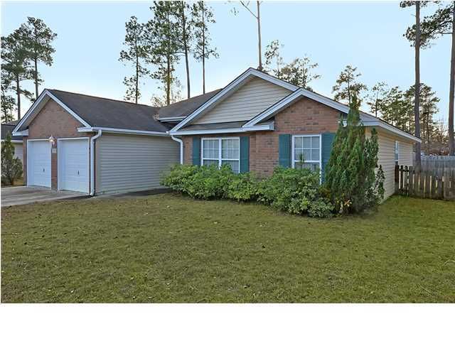 1319 Lantern Rd, Summerville, SC 29483