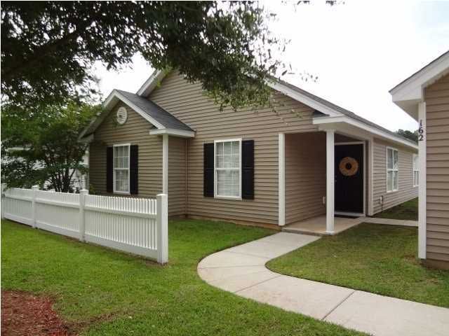 162 Moon Dance Ln, Summerville, SC 29483