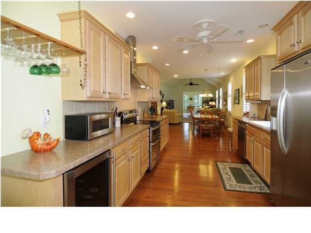 9038 Hackney Ct, North Charleston, SC 29406