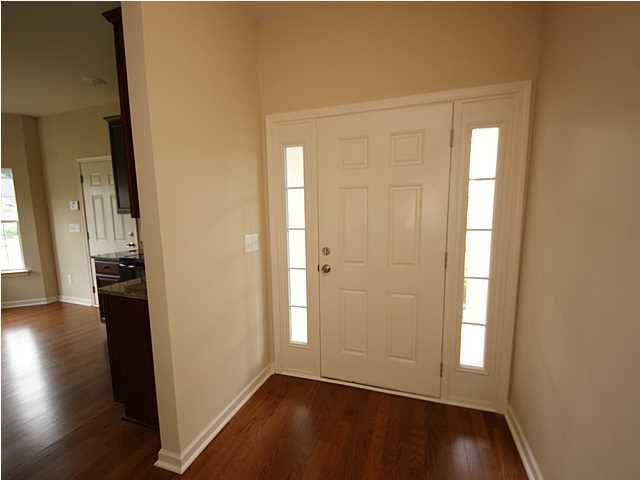 2657 Woodfield Ct, North Charleston, SC 29406
