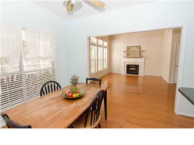 2533 Palmetto Hall Blvd, Mount Pleasant, SC 29466