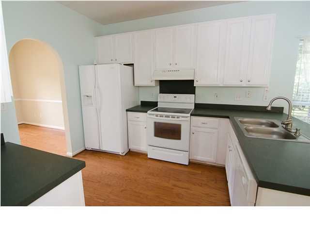2533 Palmetto Hall Blvd, Mount Pleasant, SC 29466