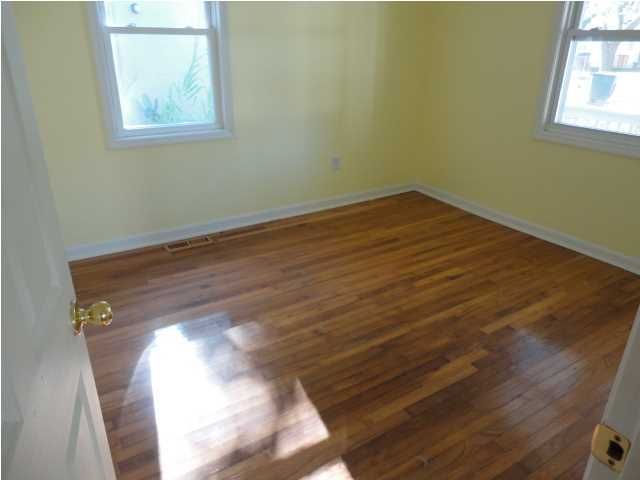 5828 Moore St, Hanahan, SC 29410