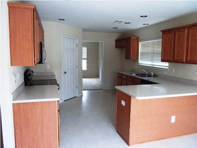 9476 Falling Embers Ln, Ladson, SC 29456