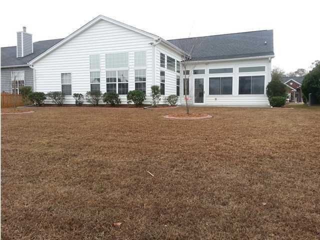 138 Carolinian Dr, Summerville, SC 29485