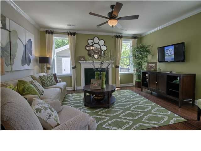 204 Bellflower Dr, Summerville, SC 29483