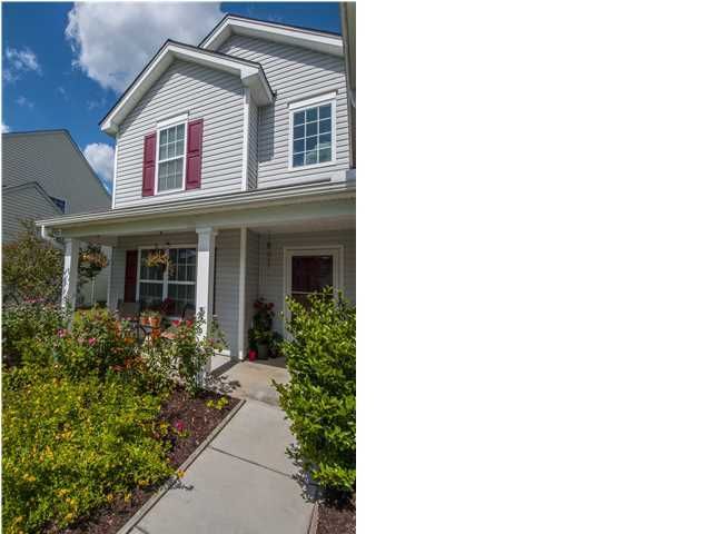 113 Mockernut Dr, Ladson, SC 29456