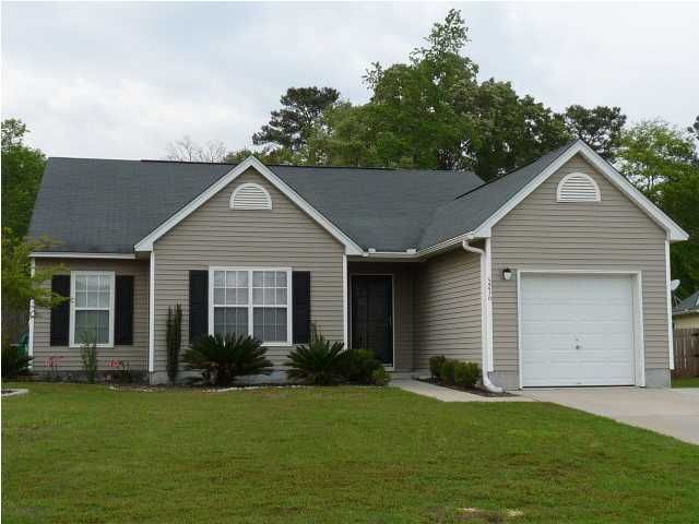 5216 Copley Cir, Summerville, SC 29485