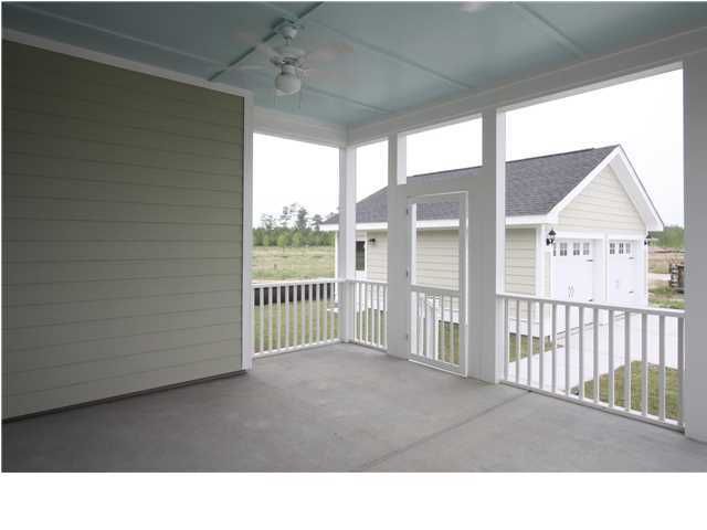 618 Van Buren Dr, Summerville, SC 29483