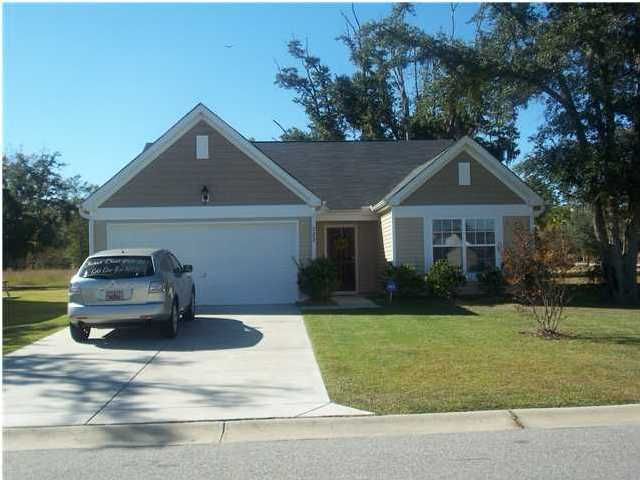 222 Silk Oak Dr, Moncks Corner, SC 29461