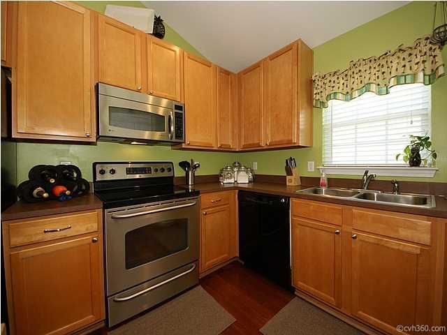 7458 Painted Bunting Way, Hanahan, SC 29410