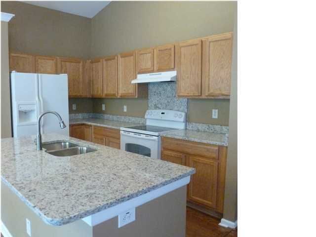 7049 Windmill Creek Rd, Charleston, SC 29414