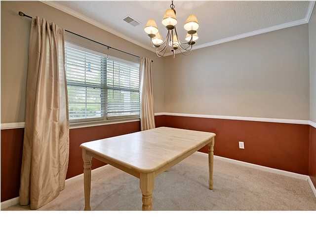 8079 Old London Rd, North Charleston, SC 29406