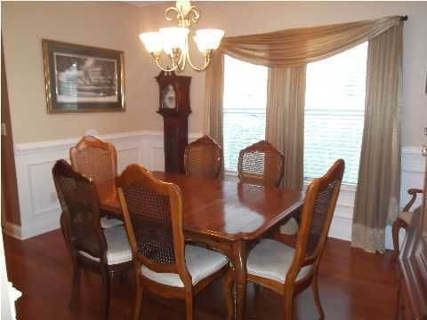 135 Saluda Dr, Moncks Corner, SC 29461