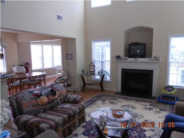 7501 Hawks Cir, Hanahan, SC 29445