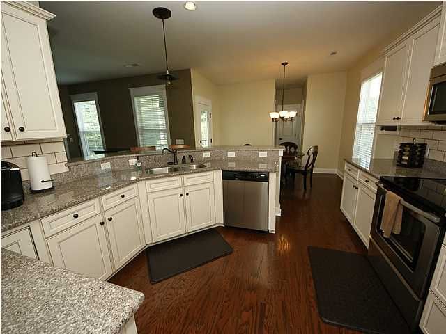 315 Megans Bay Ln, Charleston, SC 29492
