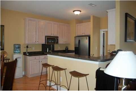 121 Melanie Ln, Summerville, SC 29485