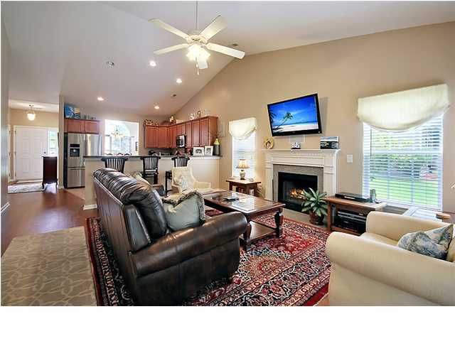 2751 Summertrees Blvd, Charleston, SC 29455