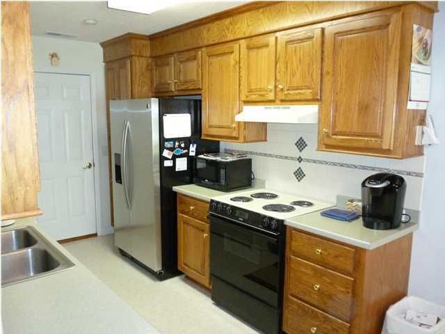 310 Prestwick Ct, Summerville, SC 29483