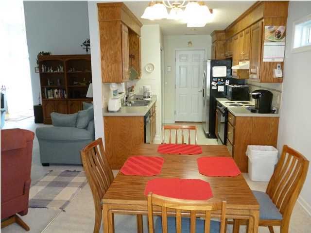310 Prestwick Ct, Summerville, SC 29483