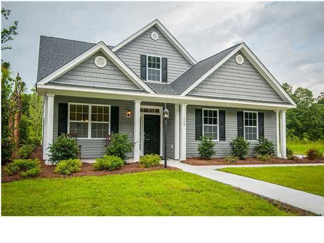 3813 Bonnecrest Ln, North Charleston, SC 29420