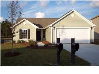 604 Parkwood Dr, Goose Creek, SC 29445