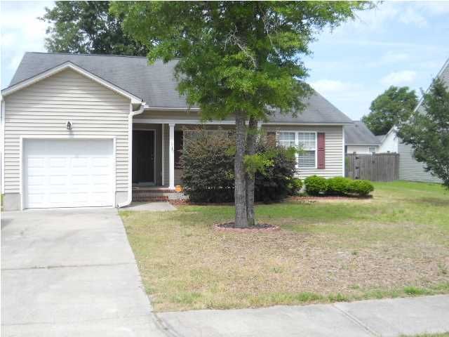 110 Covey Ct, Goose Creek, SC 29445