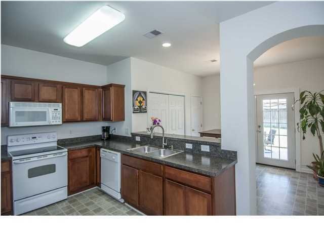 239 Westbrooke Rd, Summerville, SC 29483