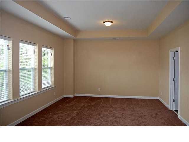 312 Fox Ridge Ln, Moncks Corner, SC 29461