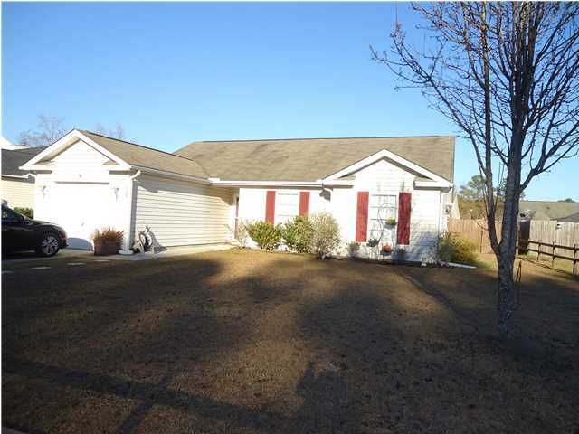 130 Pointer Dr, Goose Creek, SC 29445
