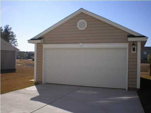 307 Peters Creek Dr, Summerville, SC 29483