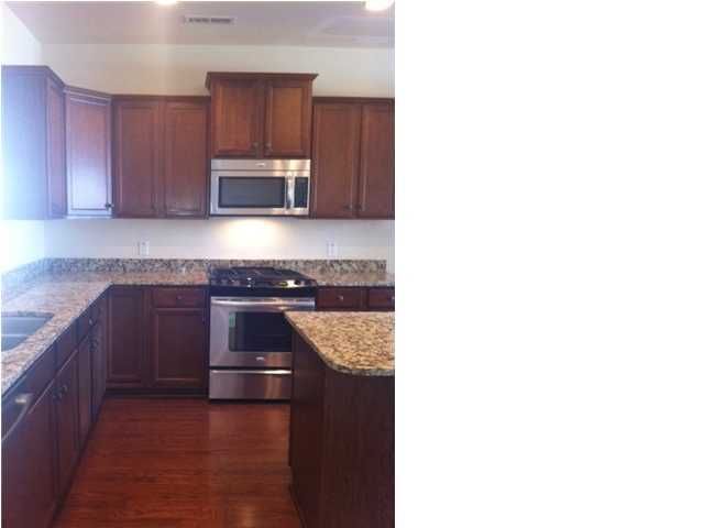 1587 Pixley St, Charleston, SC 29414