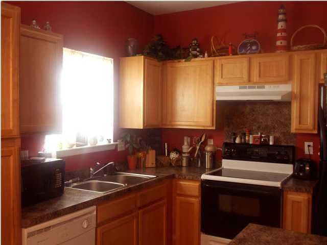 326 Price St, Goose Creek, SC 29445